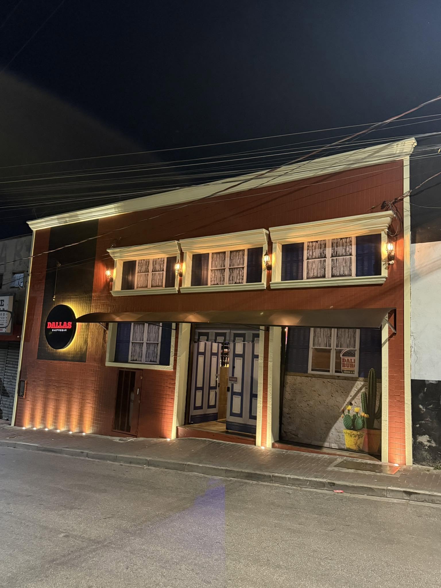 fachada dallas burger gastrobar francisco morato sp