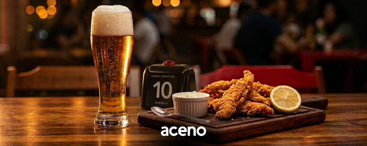 porcao de frango crocante botao aceno chama garcom cerveja